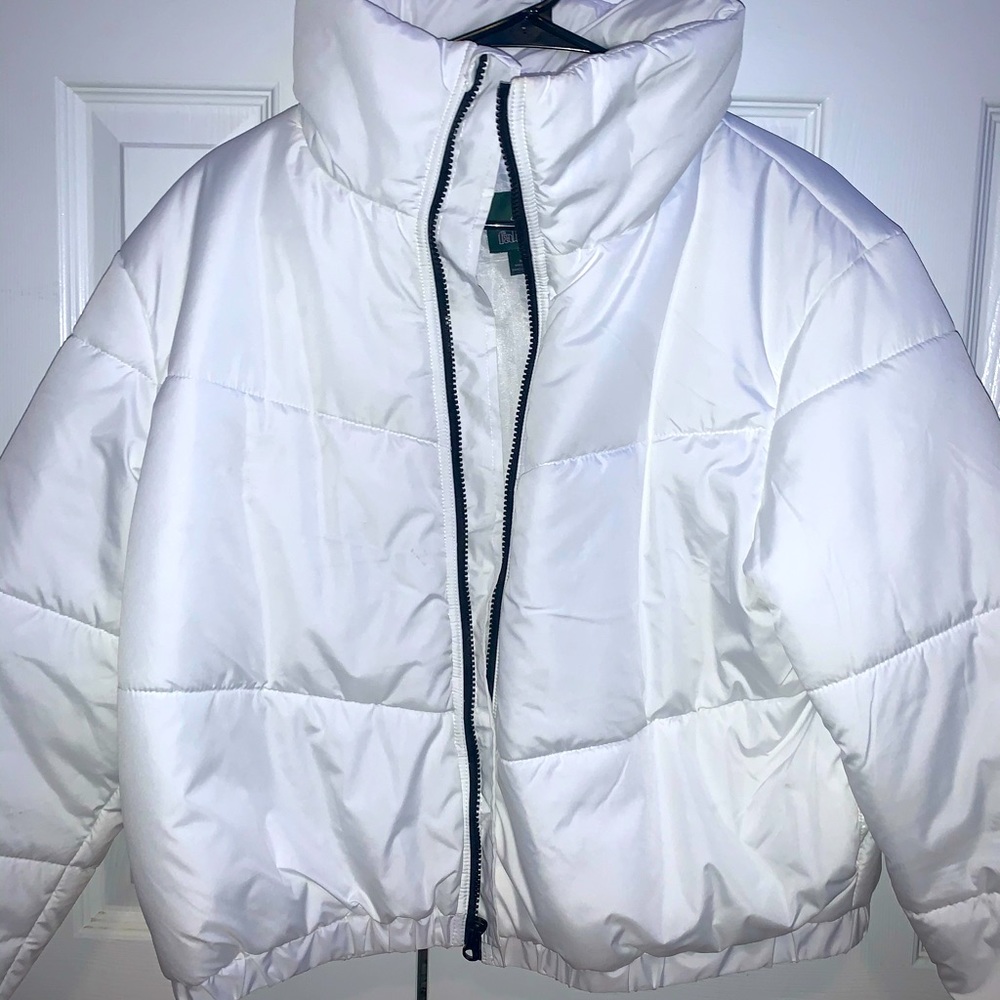 White cropped puffer jacket